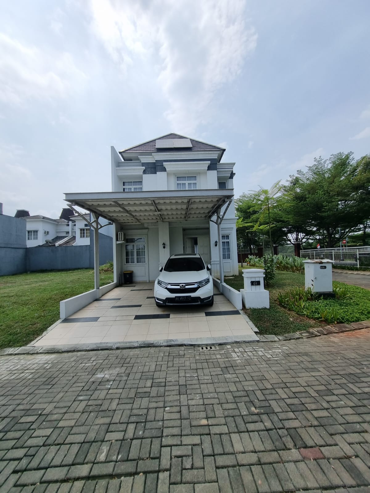 Rumah Dijual di Cluster Oscar Jababeka Cikarang